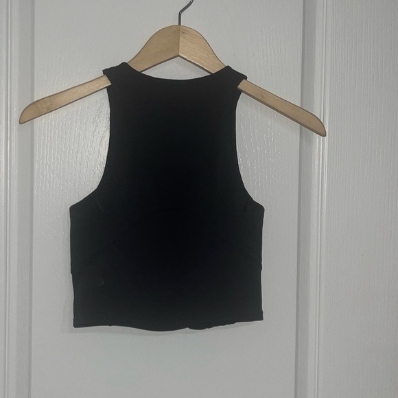 Lululemon Ultralu Cut-Out Racerback Tank Top
Black 2020 W1EPOS Sz 6 - Picture 6 of 7